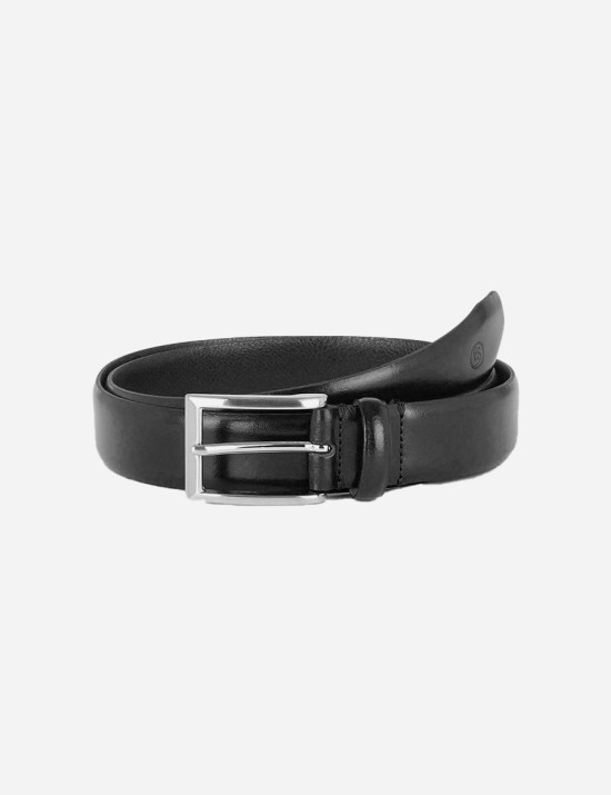 Thin curved leather belt