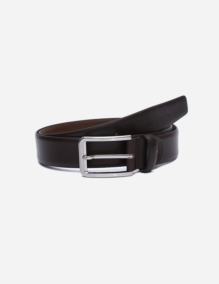 Thin curved leather belt