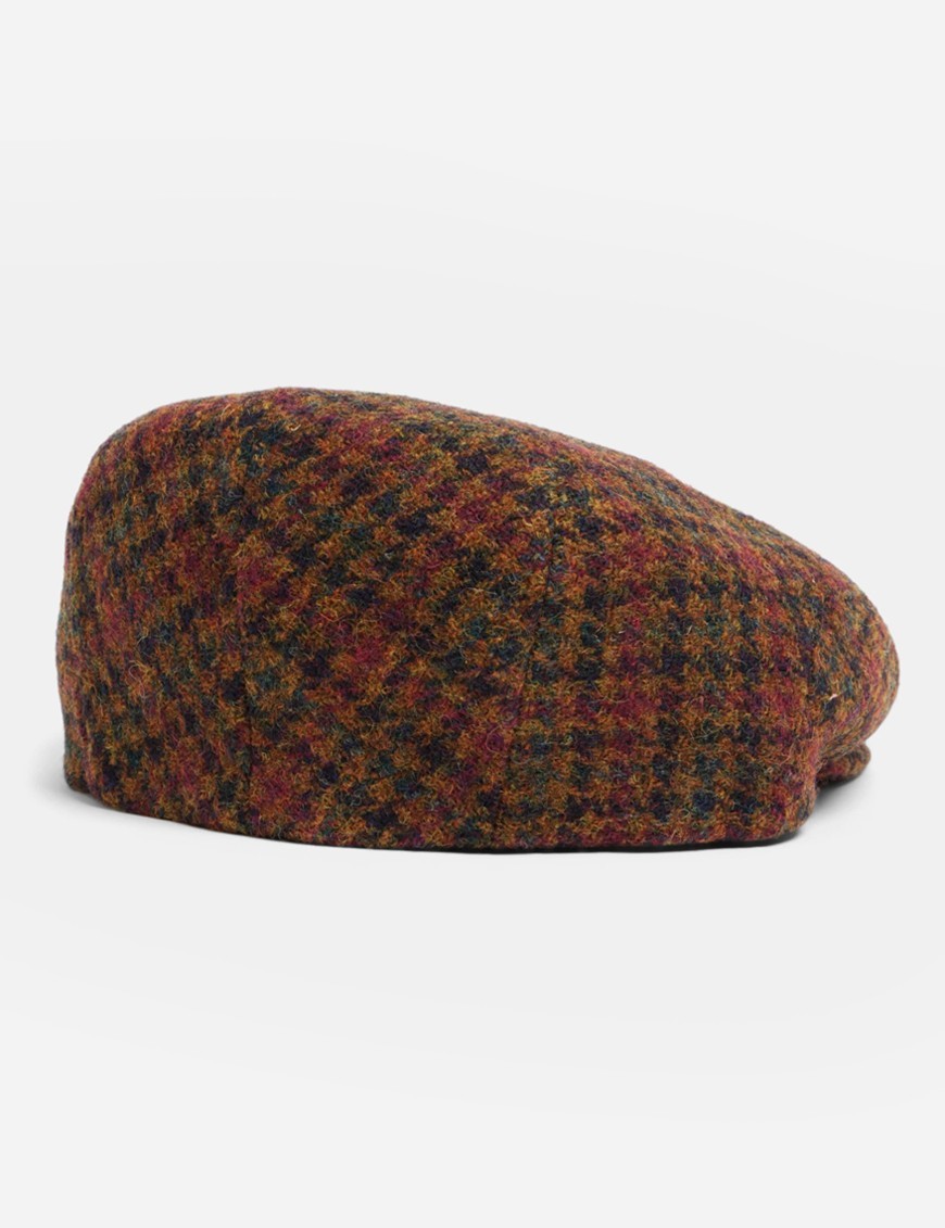 Prince of Wales check tweed newsboy beret